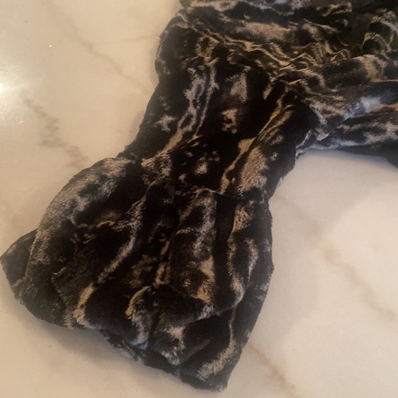 Multiples XL jacket! - Picture 6 of 10